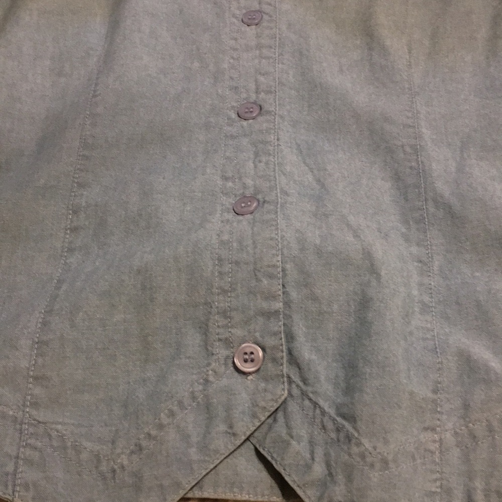 Shirt - Picture 4 of 4
